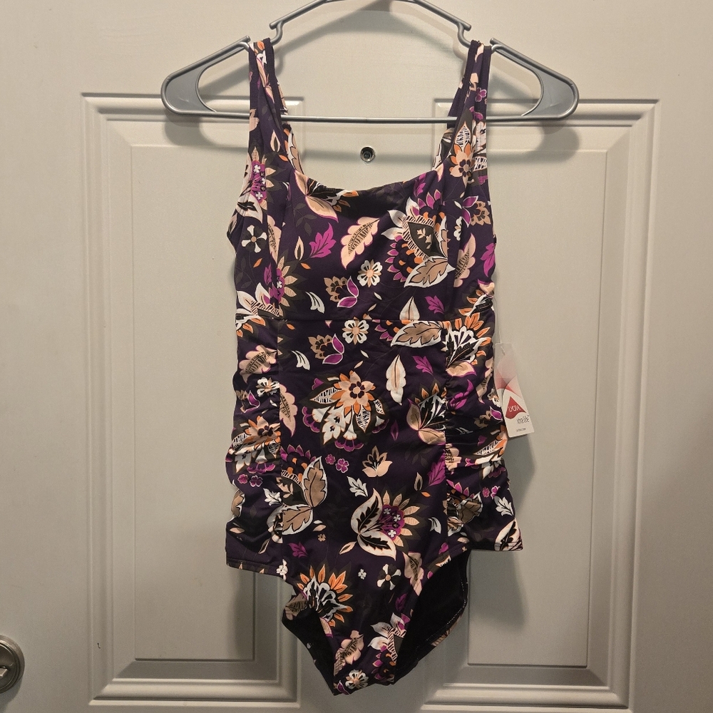 Lands' End Blackberry Jaco One Piece Swimsuit Size 6